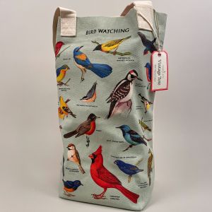 indkoebsnet-med-motiv-af-forskellige-fugle