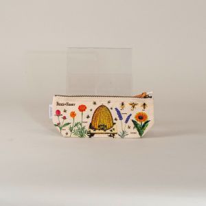 Penalhus bier og blomster