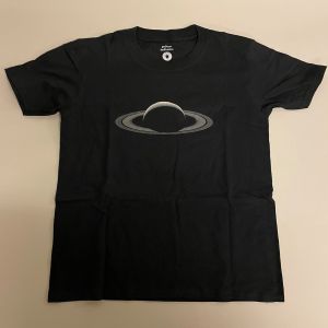 T-shirt Saturn.